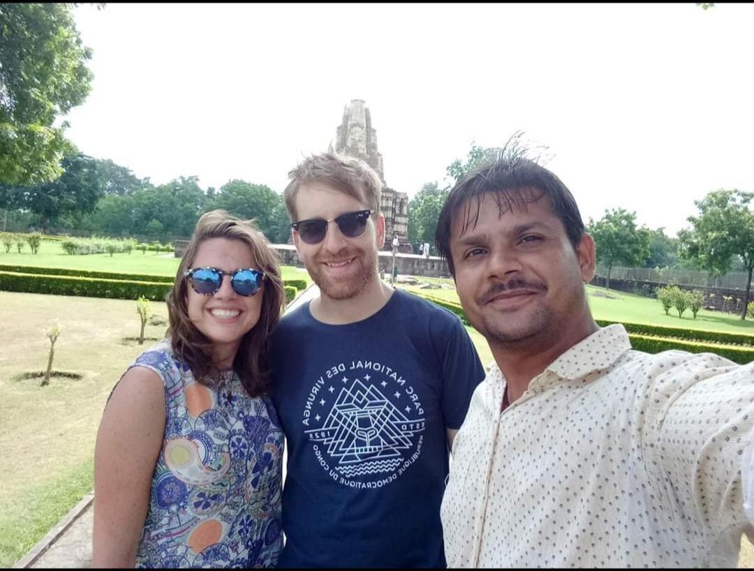 Abhiram Homestay Khajurāho Екстериор снимка