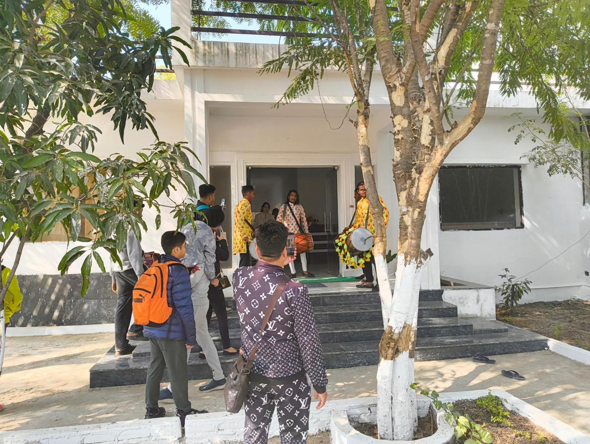 Abhiram Homestay Khajurāho Екстериор снимка